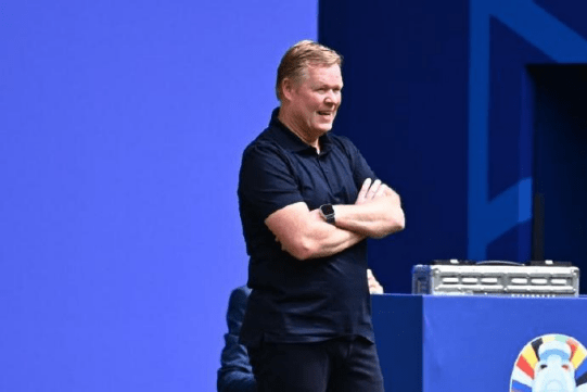 莱巴金娜稳,居前十,斯瓦泰克拒,米兰体育官网,MiLan,SPORTS,米兰体育中国官网,MiLan体育平台,米兰体育服务